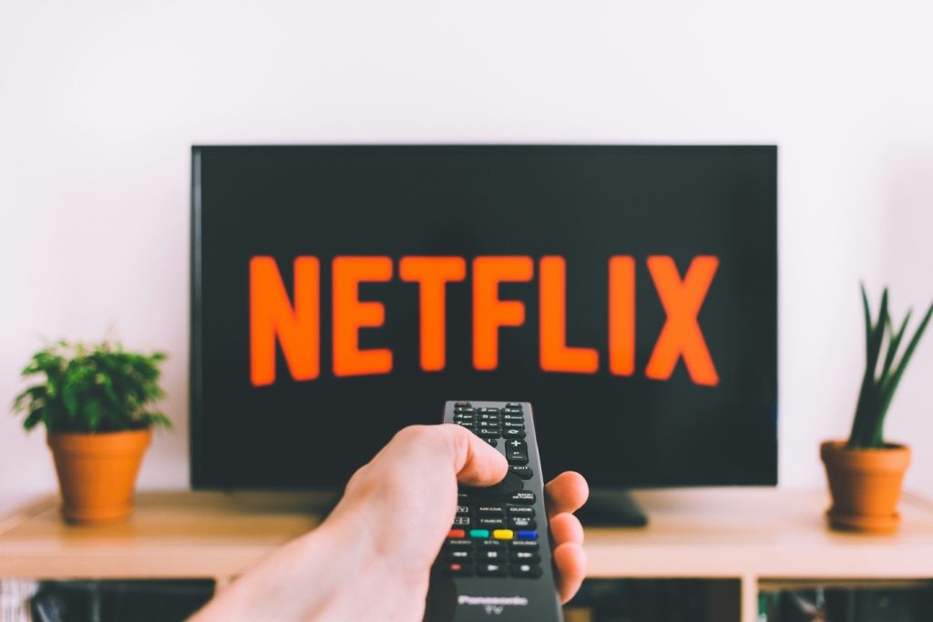 Comparing IPTV vs. OTT Streaming Services: Which is Better?