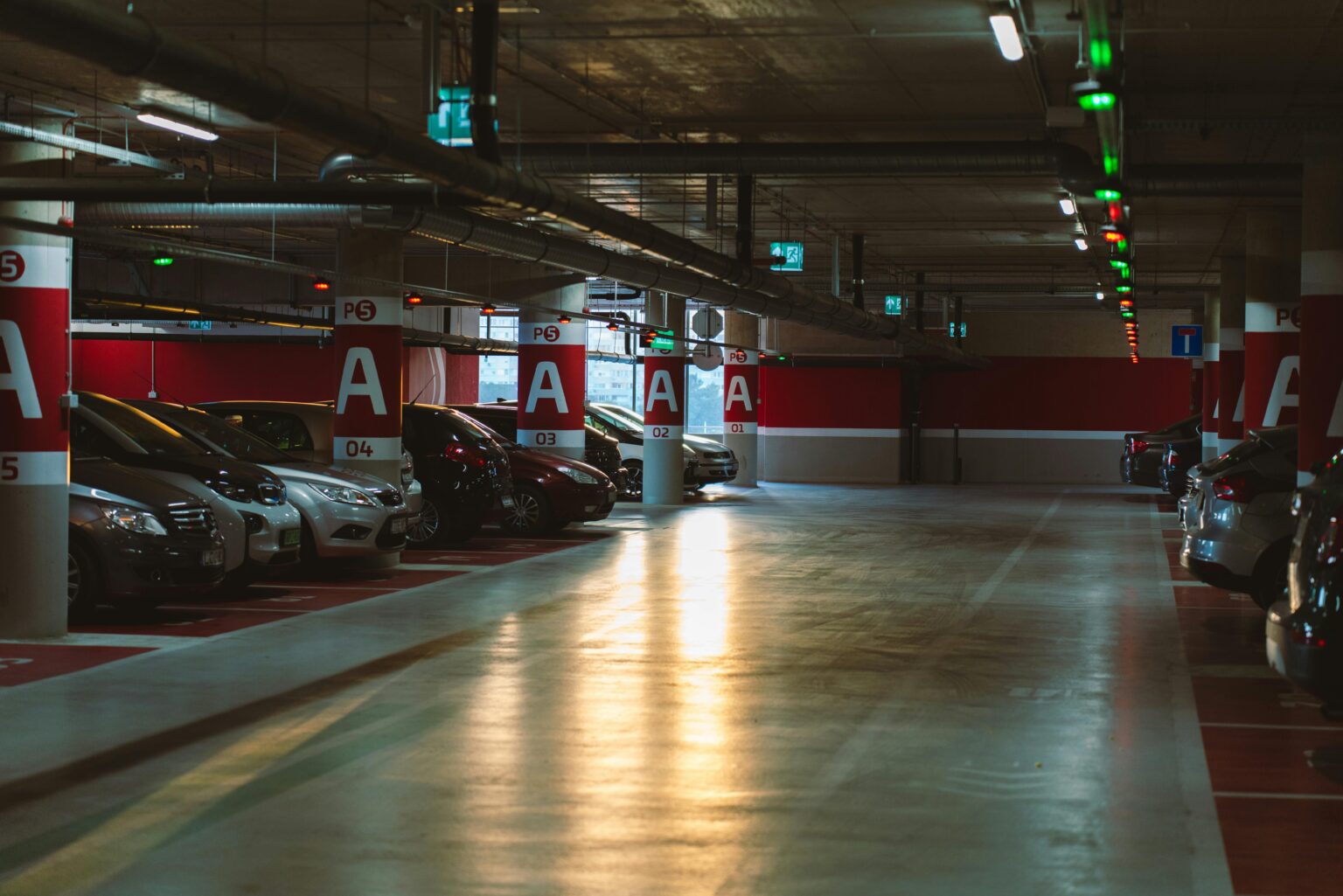 Benefits of Using an Airport Parking Facility